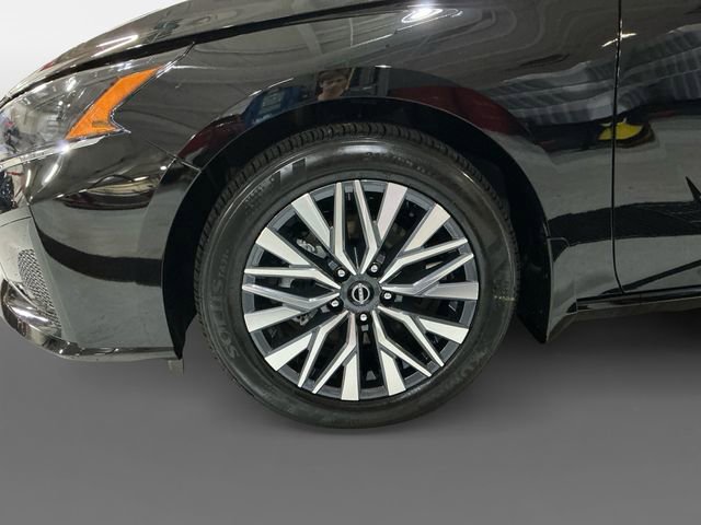 New 2025 Nissan Altima 2.5 SV image 15