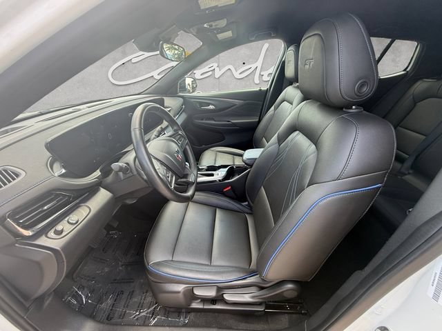 Used 2025 Buick Envista Sport Touring FWD image 19