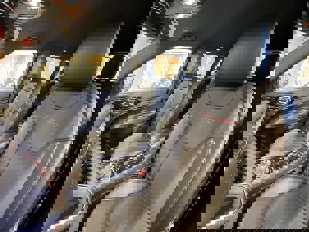 Used 2023 Jeep Compass Trailhawk image 14