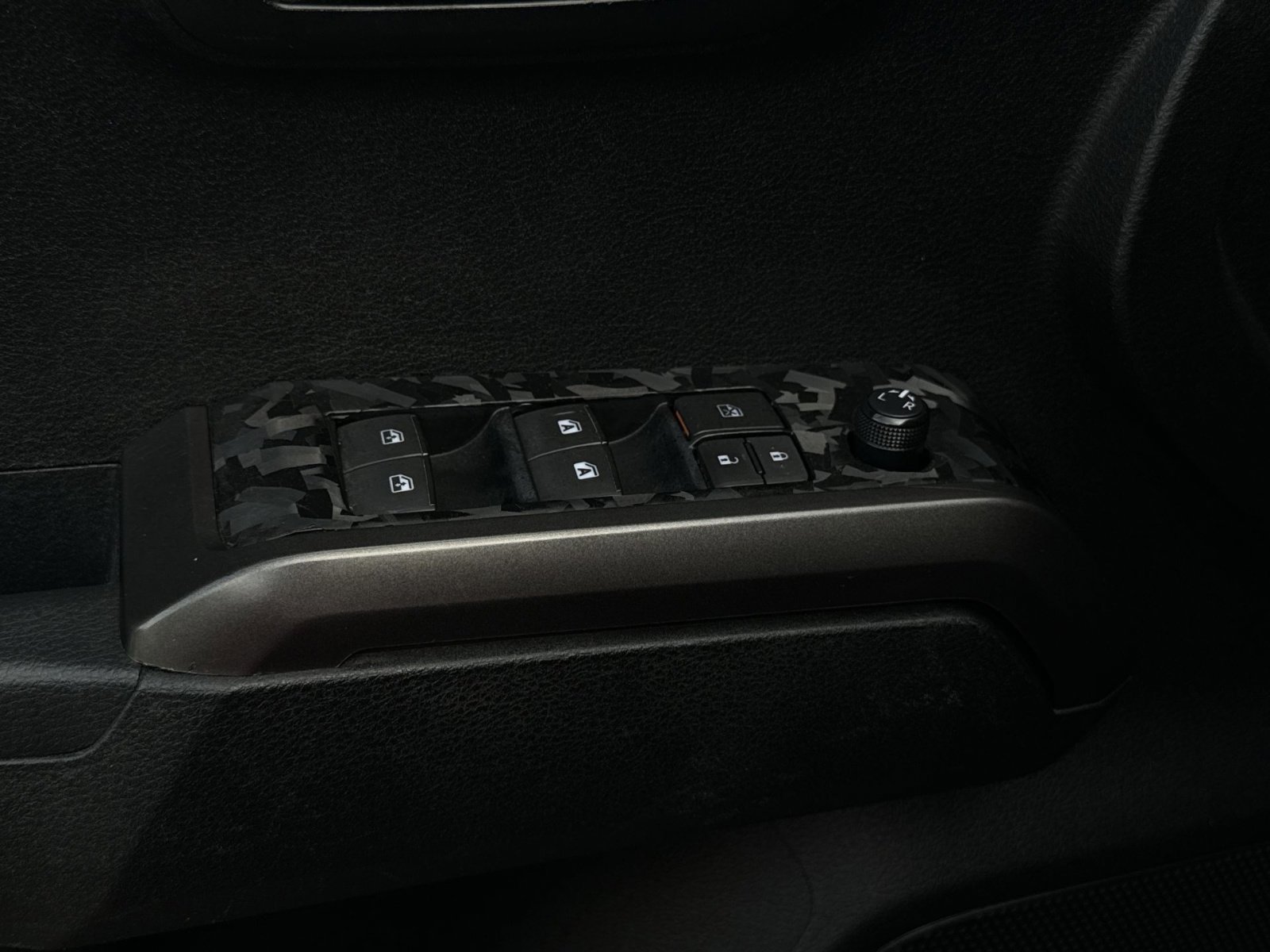 Used 2021 Toyota Tacoma TRD Off-Road image 15