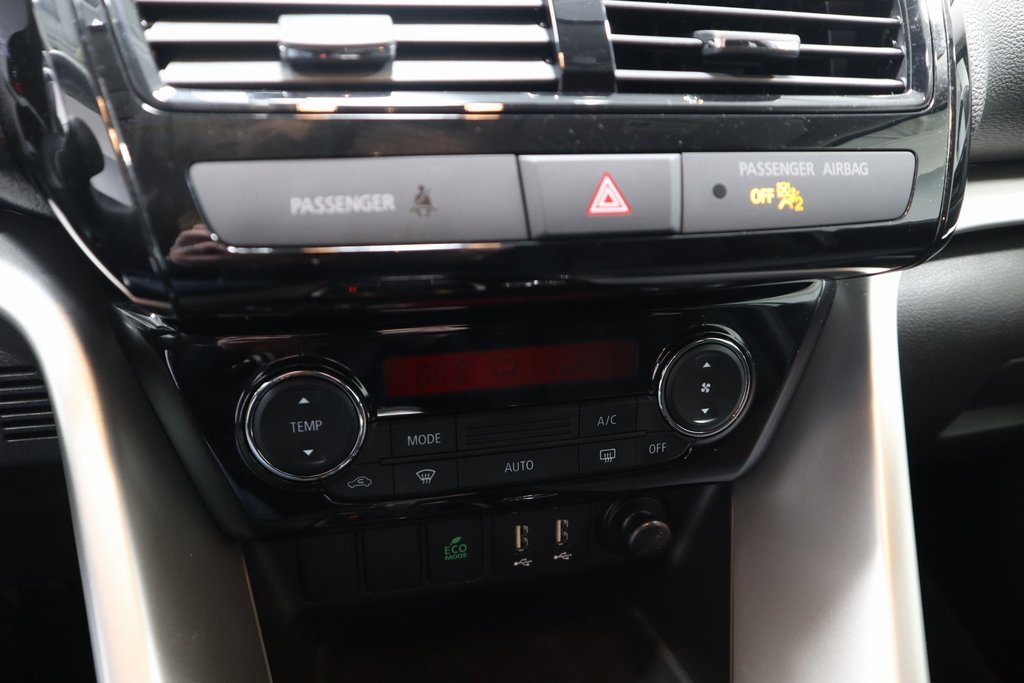 Used 2024 Mitsubishi Eclipse Cross LE image 33