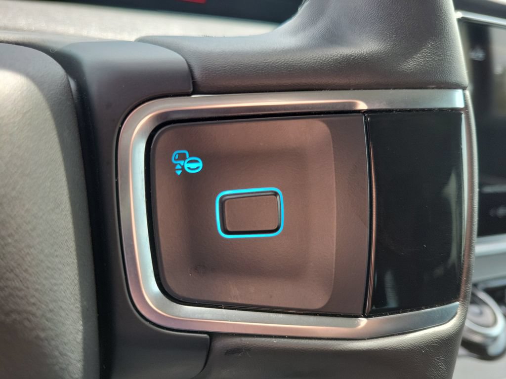 Used 2025 Ford Expedition Active RWD image 28