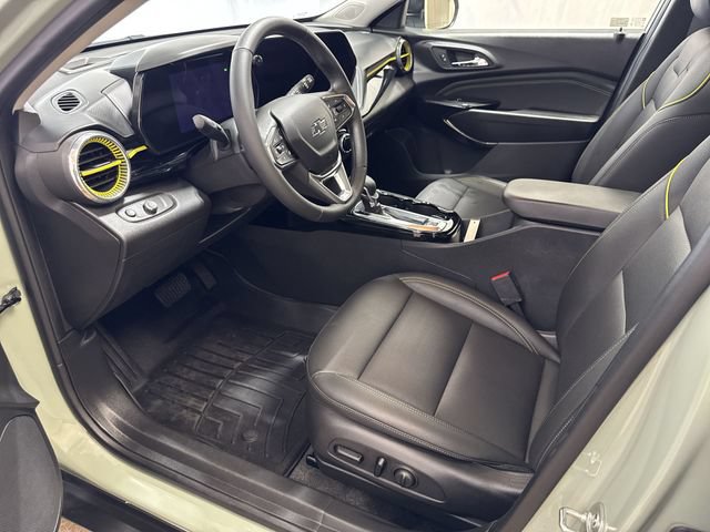 Certified 2024 Chevrolet Trax ACTIV w/ Sunroof Package FWD image 12