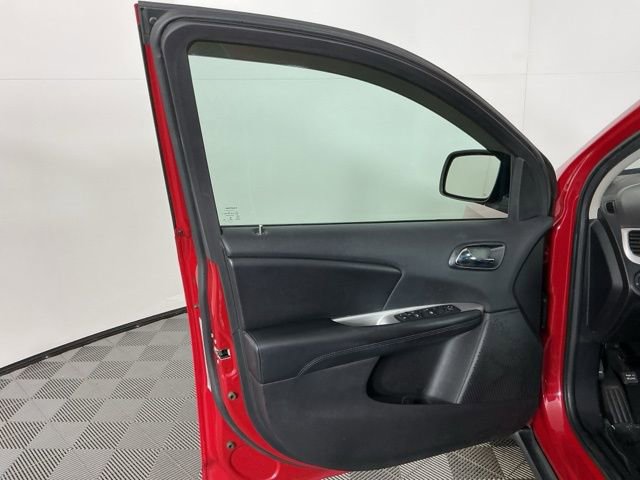 Used 2015 Dodge Journey American Value Package w/ Flexible Seating Group image 11
