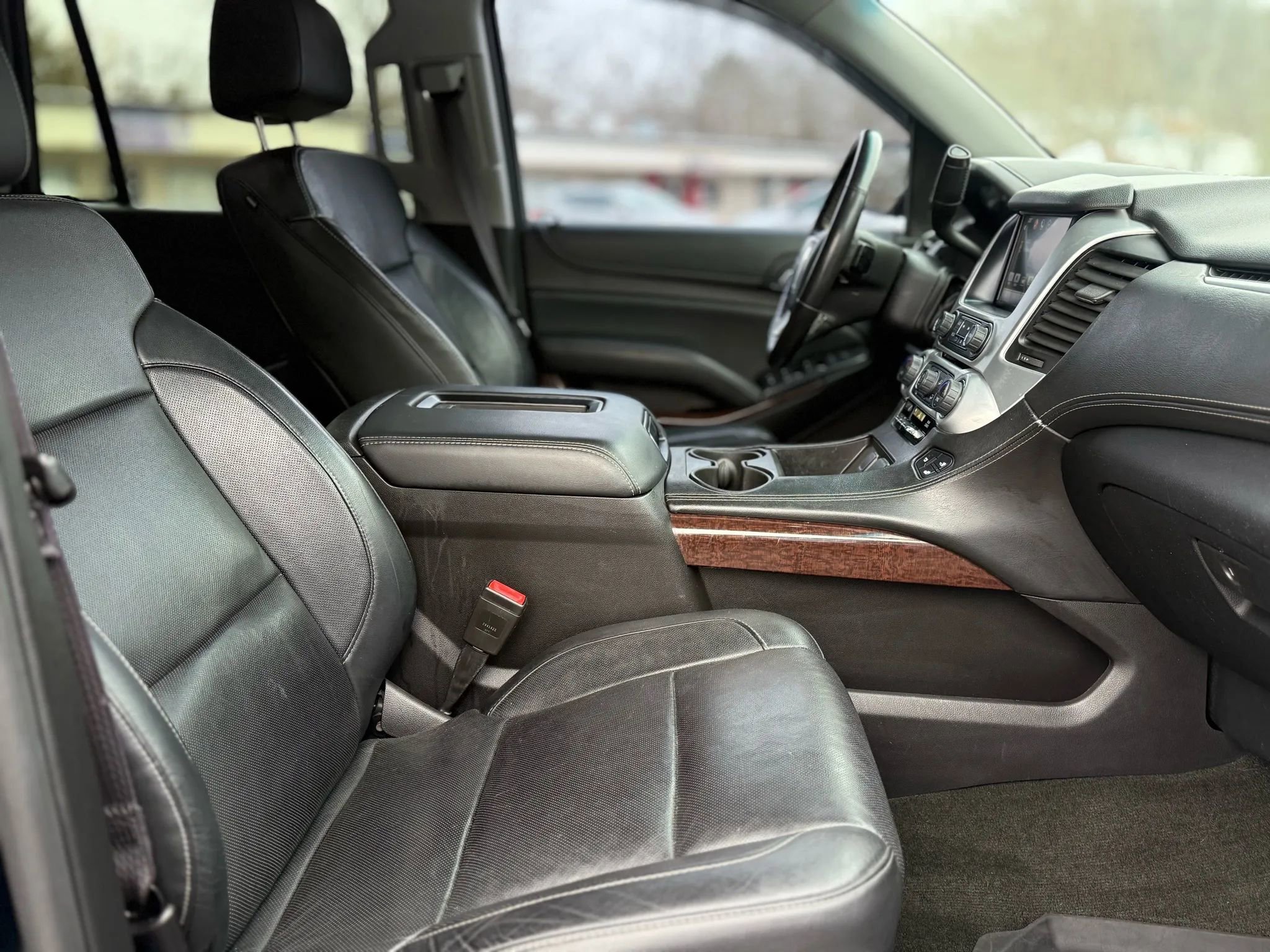 Used 2016 GMC Yukon SLT w/ Open Road Package image 21