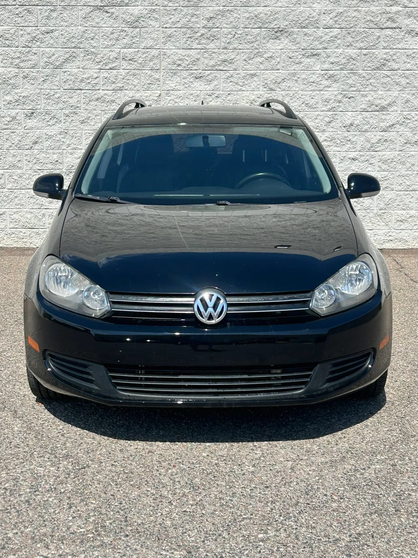 Used 2012 Volkswagen Jetta TDI FWD image 2