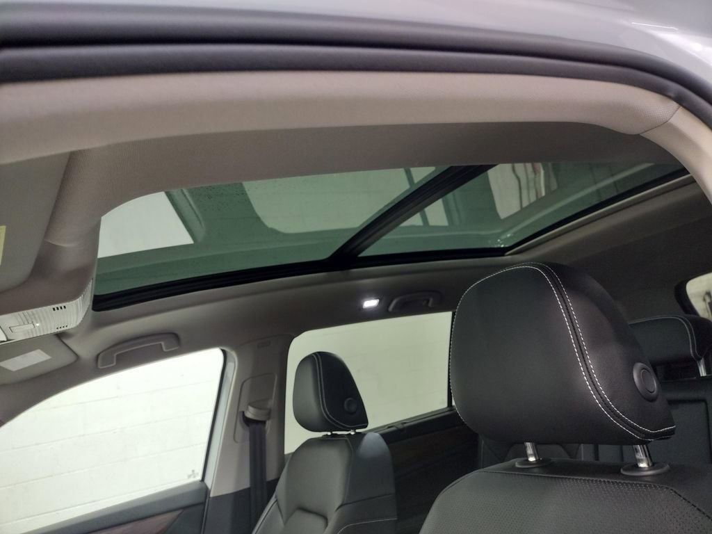 New 2026 Volkswagen Atlas SE image 22