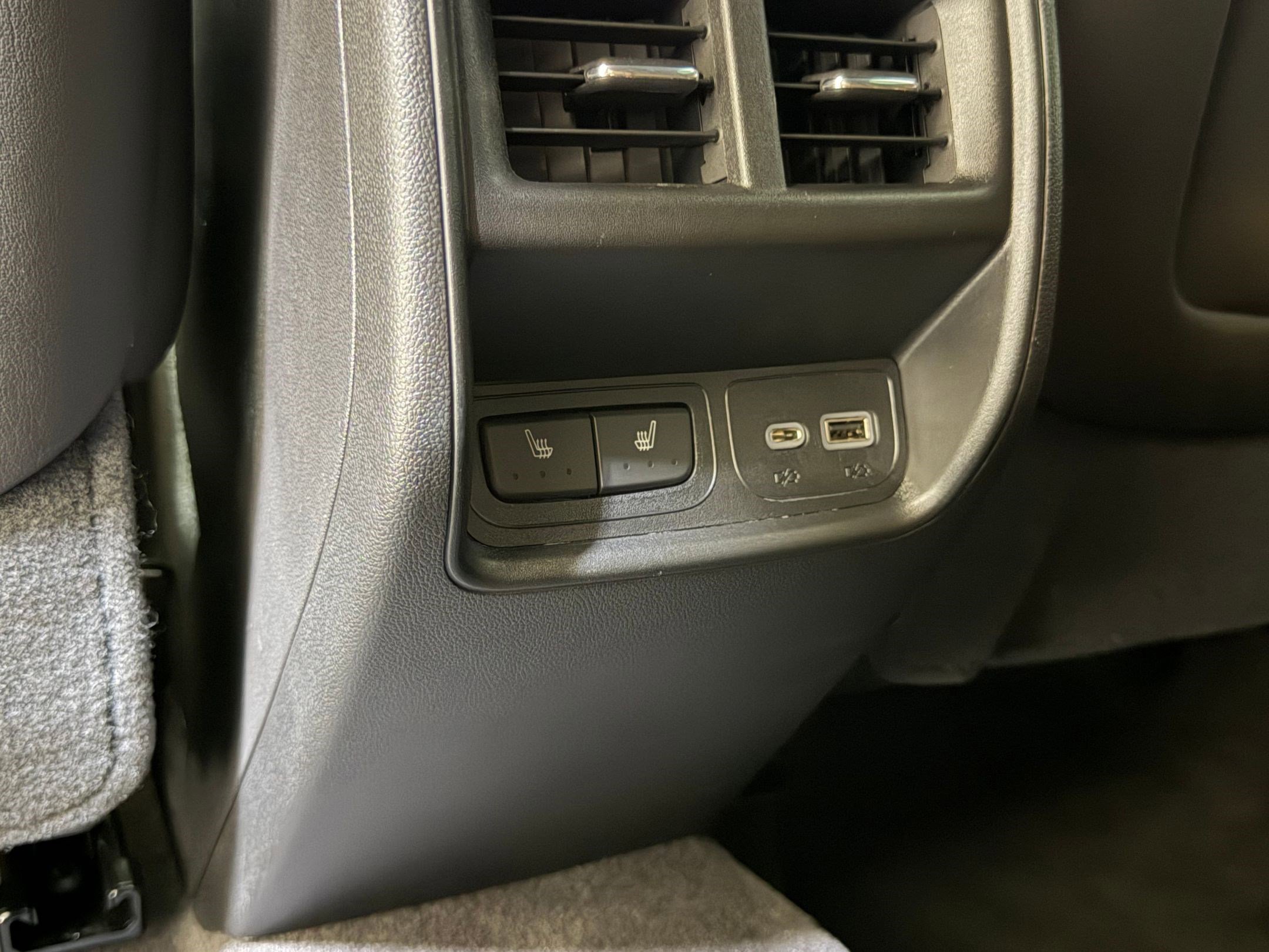 Certified 2023 Cadillac XT4 Premium Luxury w/ Driver Assist Package FWD image 40