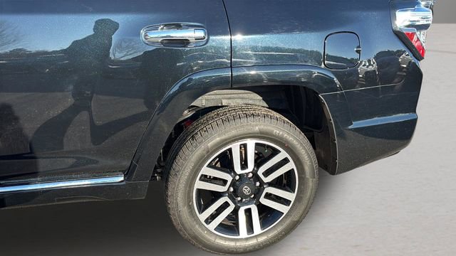 Used 2022 Toyota 4Runner Limited image 35