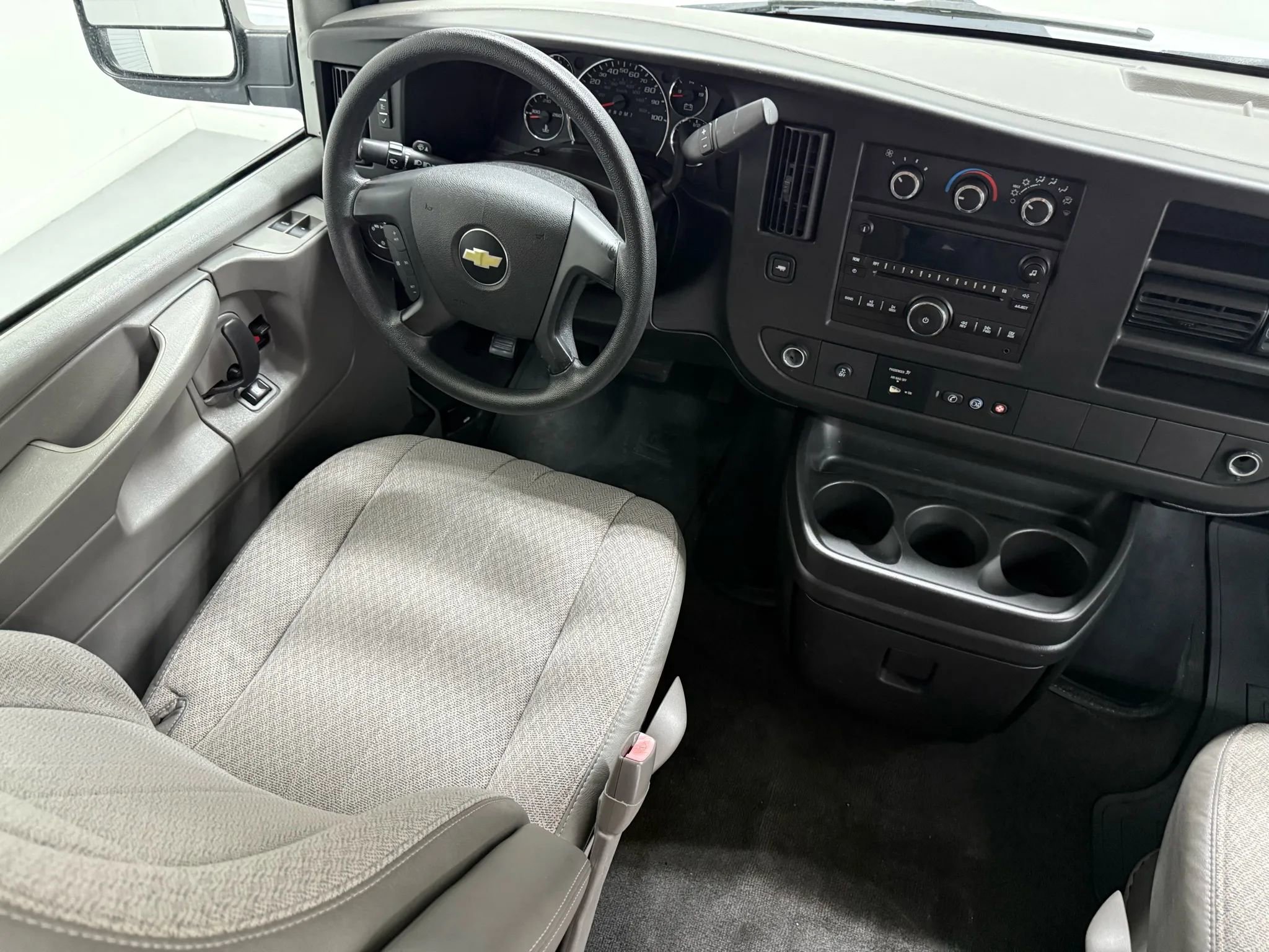 Used 2012 Chevrolet Express 3500 LT w/ LT Preferred Equipment Group image 18