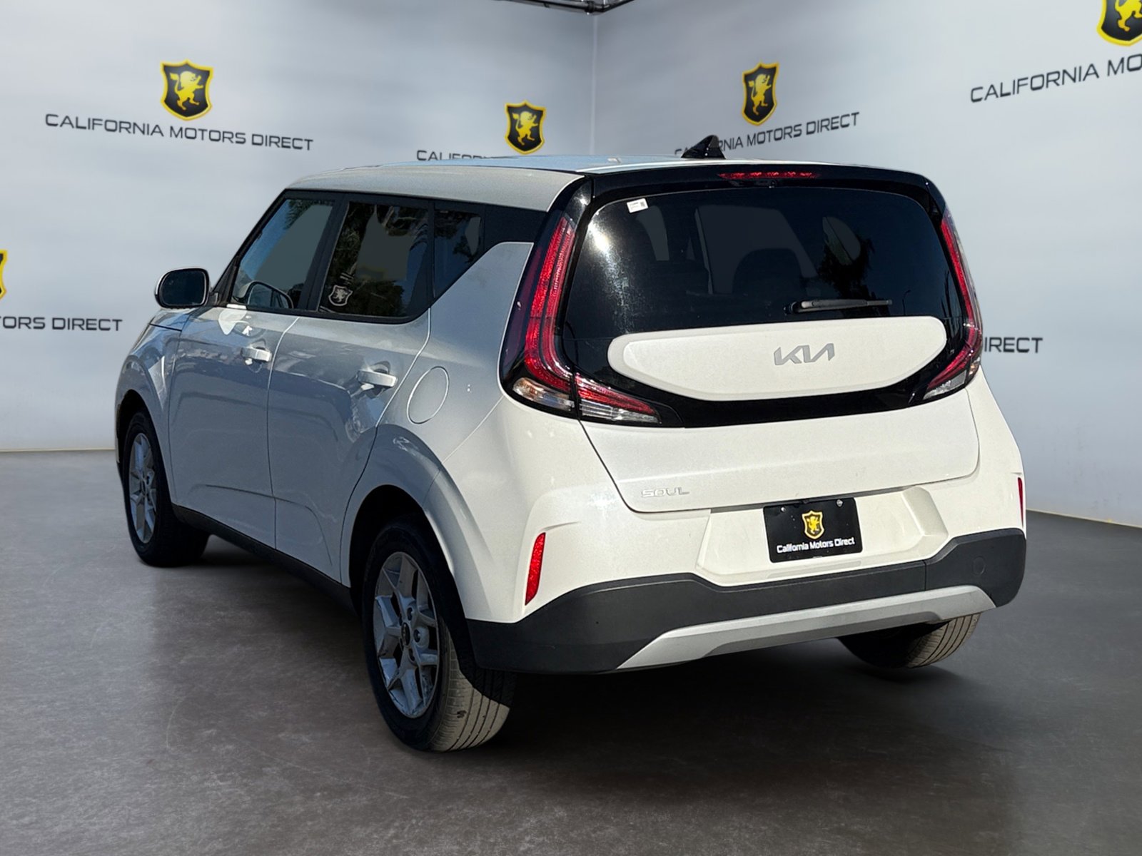 Used 2024 Kia Soul LX w/ Option Group 015 image 3