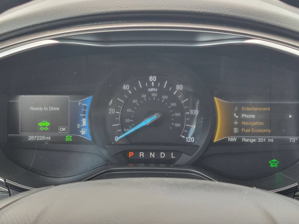 Used 2020 Ford Fusion SE FWD image 18