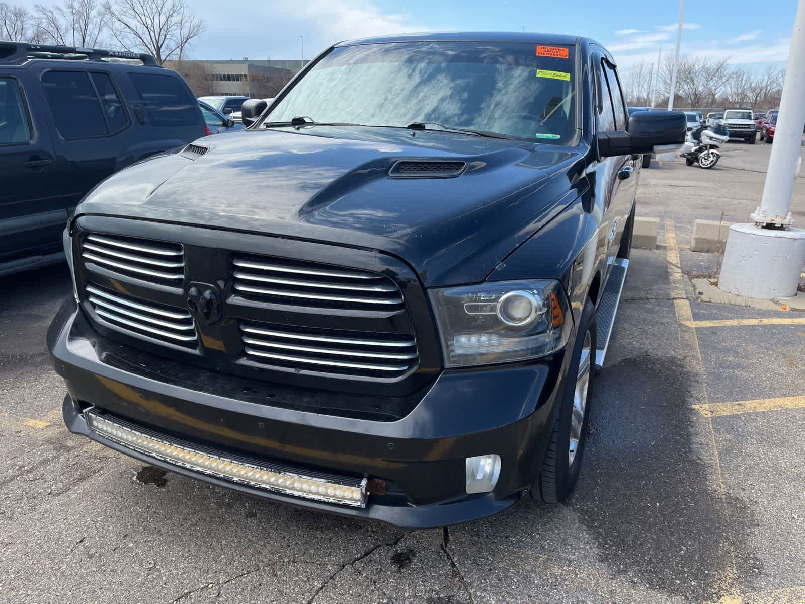 Used 2015 RAM 1500 Sport w/ Sport Premium Group AWD/4WD image 4
