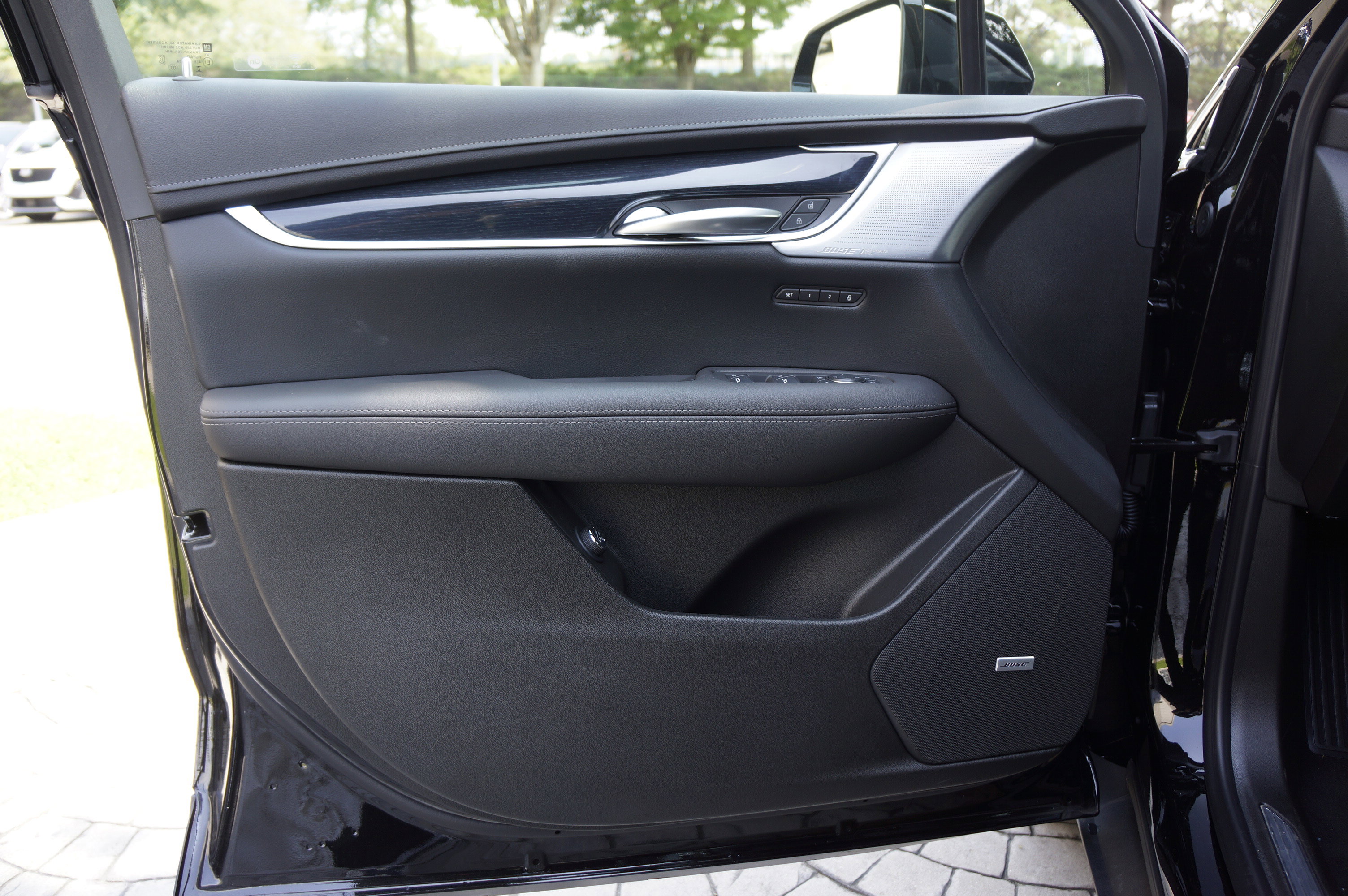 Used 2025 Cadillac XT5 Premium Luxury w/ Technology Package image 22