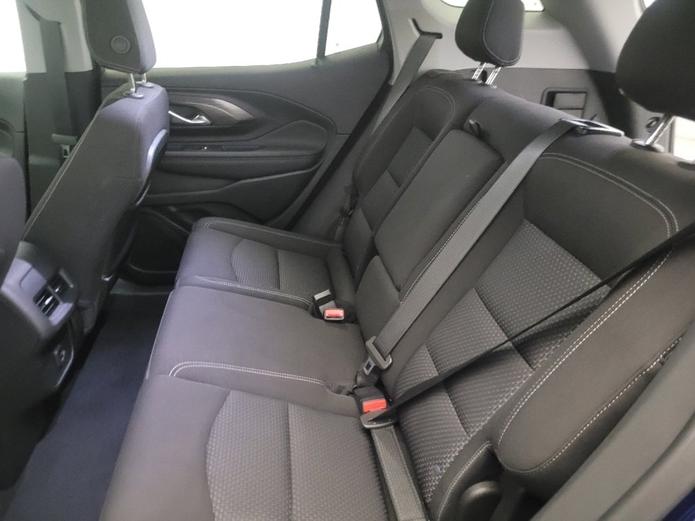 Used 2022 GMC Terrain SLE w/ Driver Convenience Package image 18