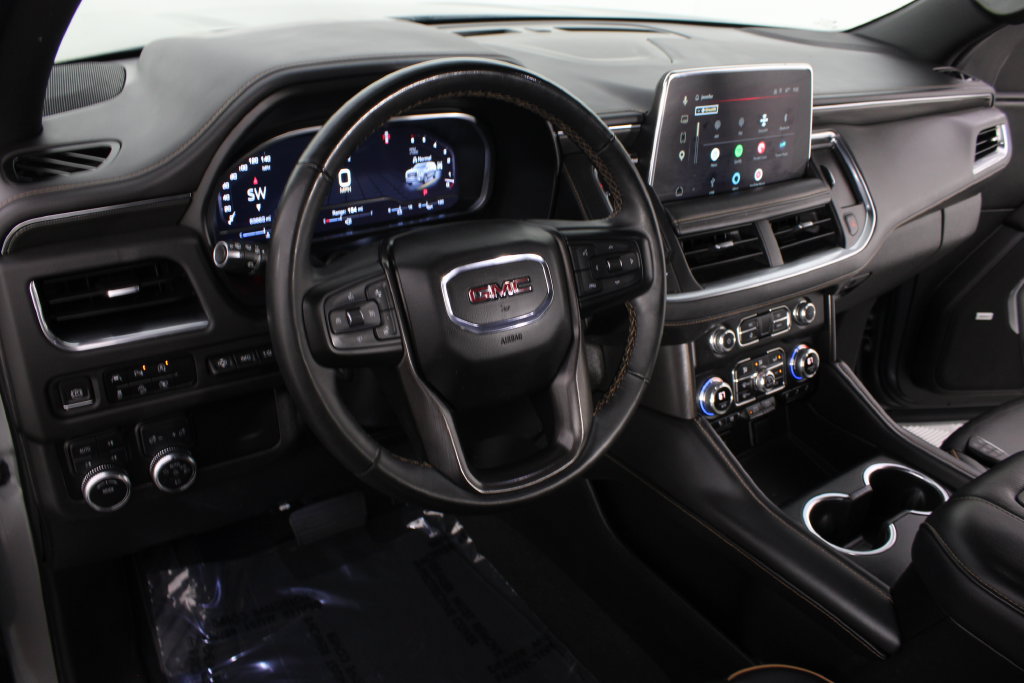 Used 2023 GMC Yukon XL AT4 w/ AT4 Premium Package AWD/4WD image 9