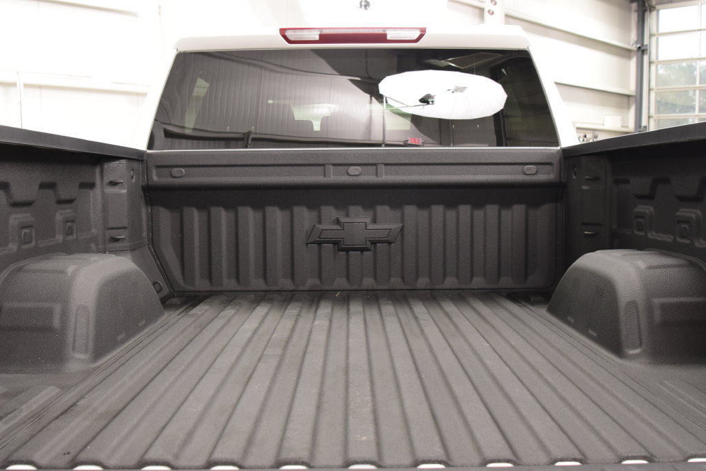 Used 2022 Chevrolet Silverado 1500 LTZ AWD/4WD image 24