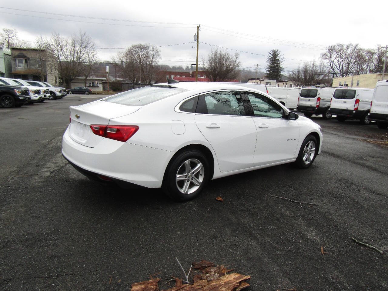 Used 2022 Chevrolet Malibu LS w/ LPO, Floor Liner Package FWD image 36