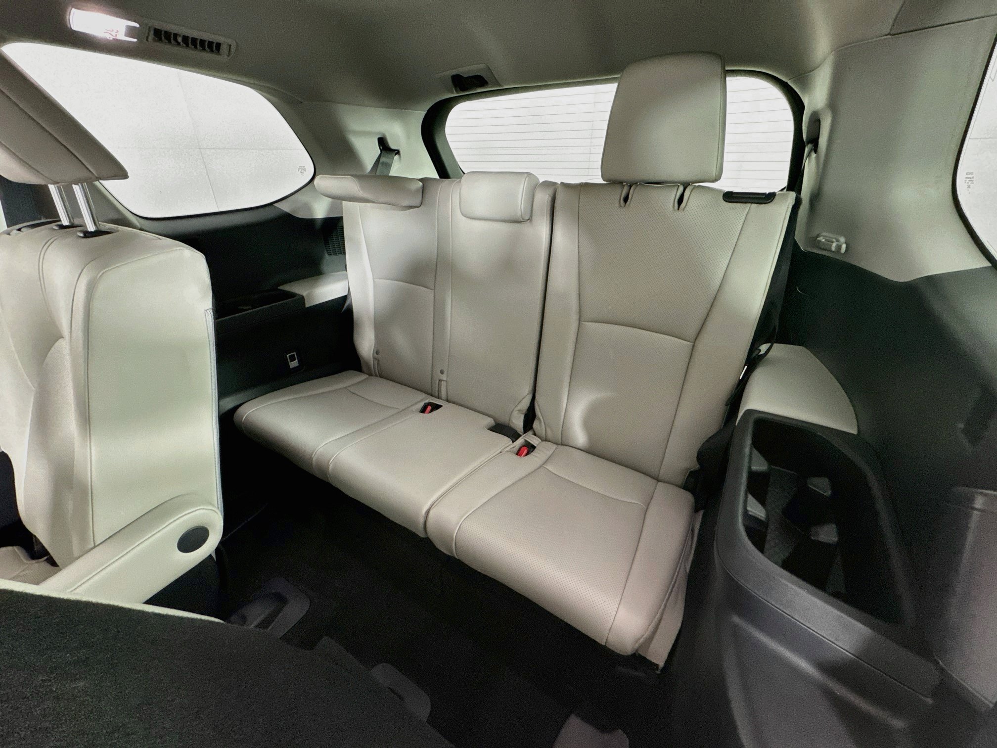 Certified 2024 Toyota Grand Highlander AWD image 22