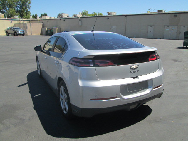 Used 2014 Chevrolet Volt Premium w/ Premium Trim Package FWD image 4