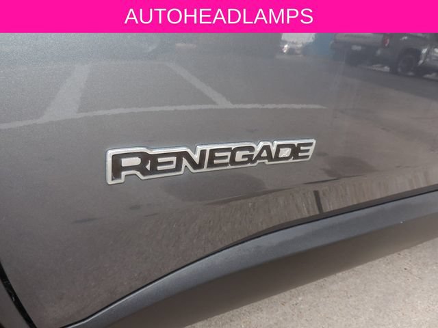 Used 2023 Jeep Renegade Latitude AWD/4WD image 13