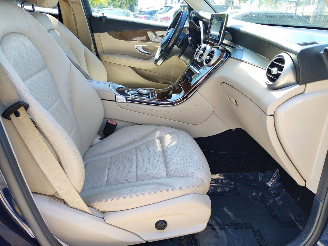 Used 2017 Mercedes-Benz GLC 300 image 46