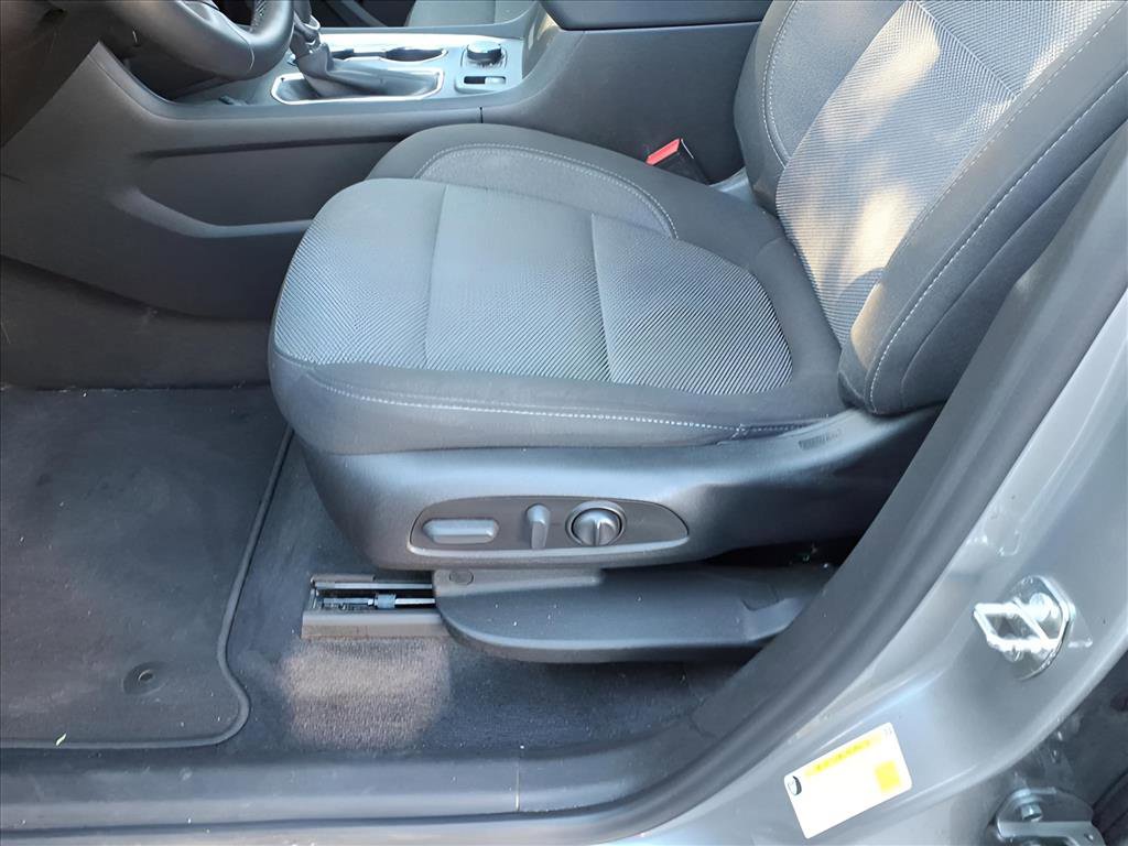 Certified 2023 Chevrolet Traverse LT image 11