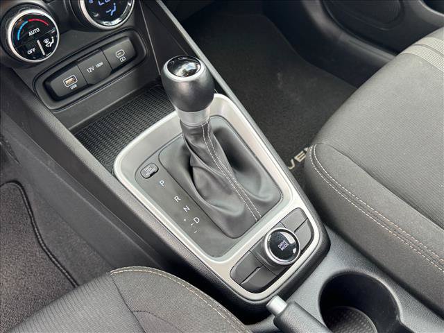 Certified 2024 Hyundai Venue SEL FWD image 27