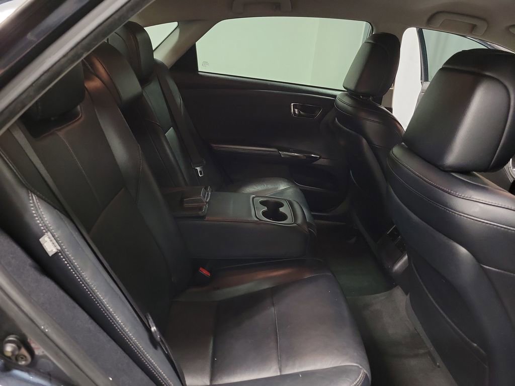 Used 2016 Toyota Avalon XLE image 23