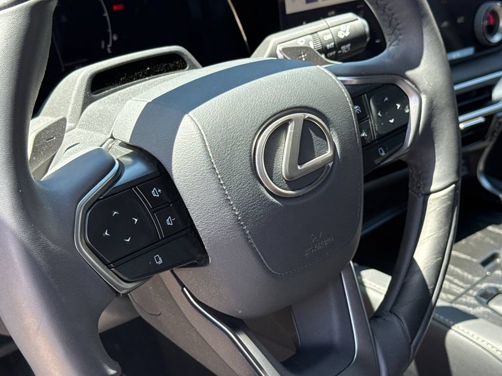 Used 2024 Lexus RX 350 w/ Convenience Package AWD/4WD image 29