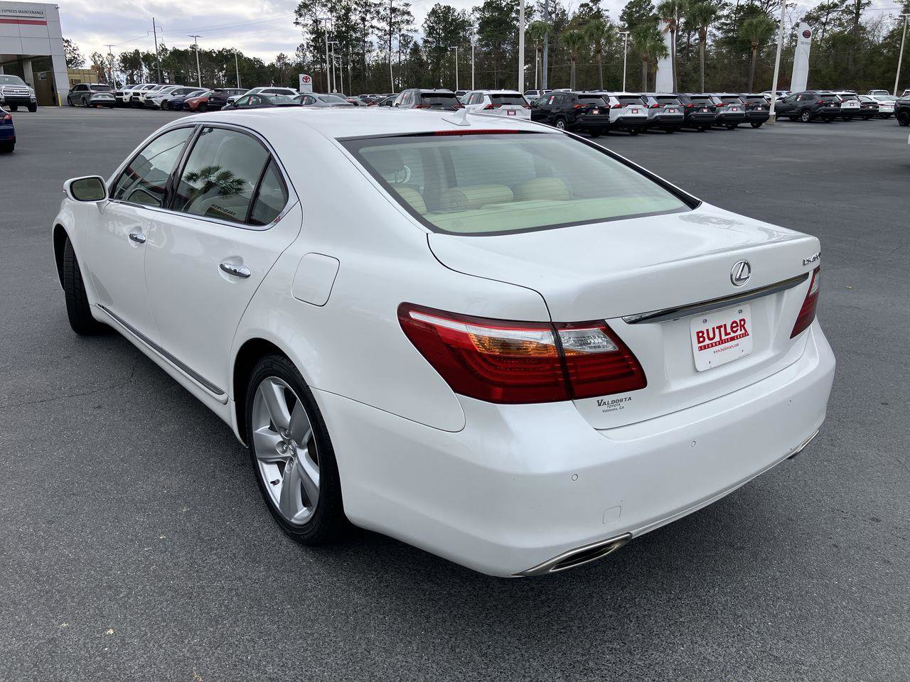 Used 2012 Lexus LS 460 L image 3