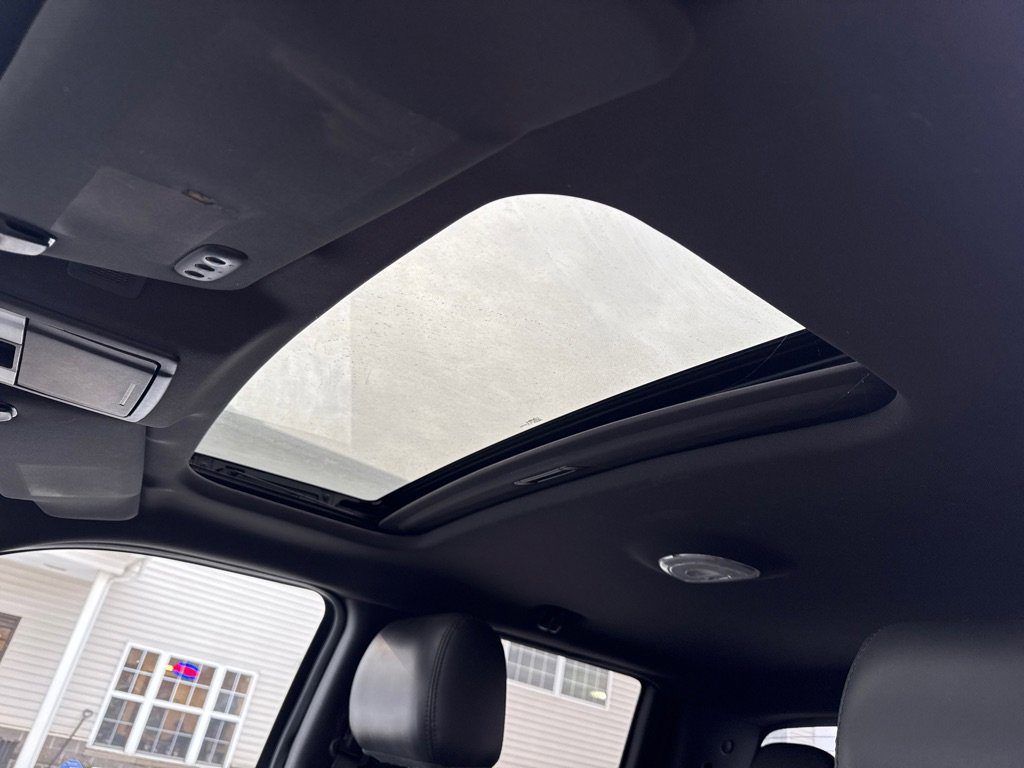 Used 2013 Ford F150 Raptor w/ Luxury Equipment Group image 17