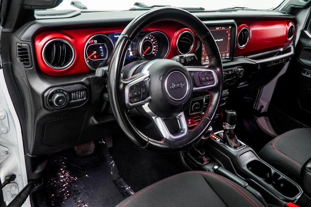 Used 2022 Jeep Wrangler Unlimited Rubicon AWD/4WD image 15