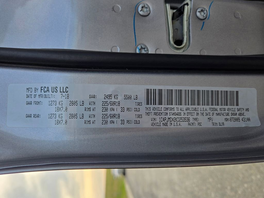 Used 2019 Jeep Cherokee Limited w/ Technology Group image 34