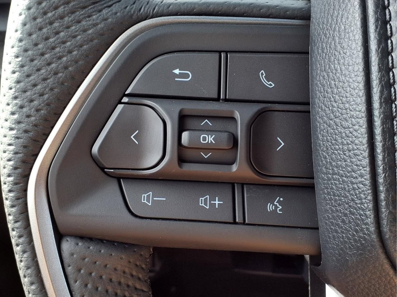 New 2026 Toyota Tacoma Limited AWD/4WD image 20