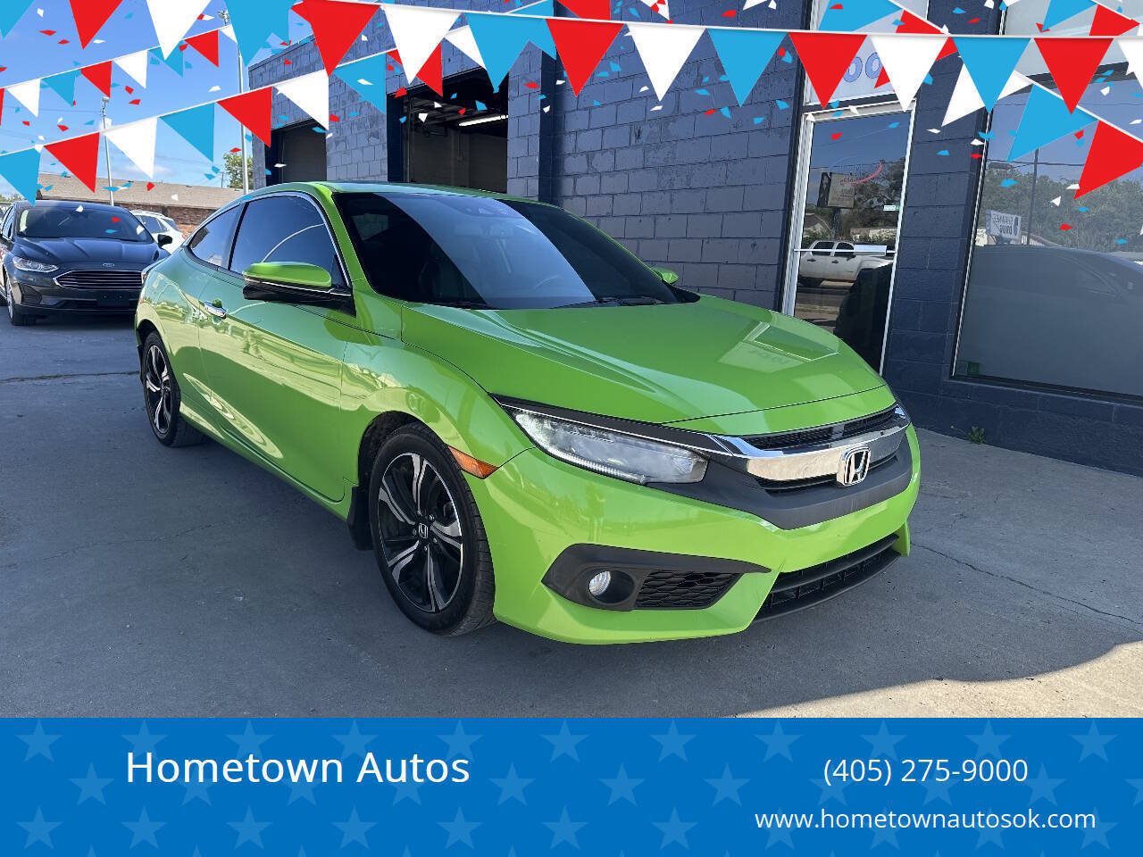 Used 2018 Honda Civic Touring image 1