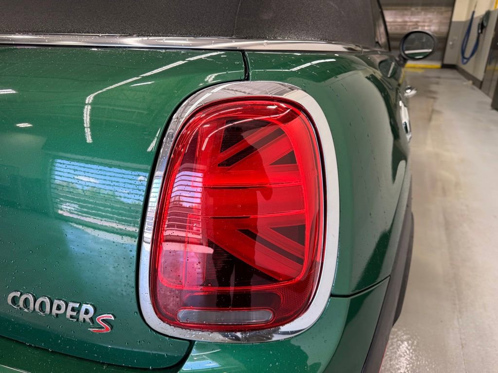 Used 2021 MINI Cooper S FWD image 5