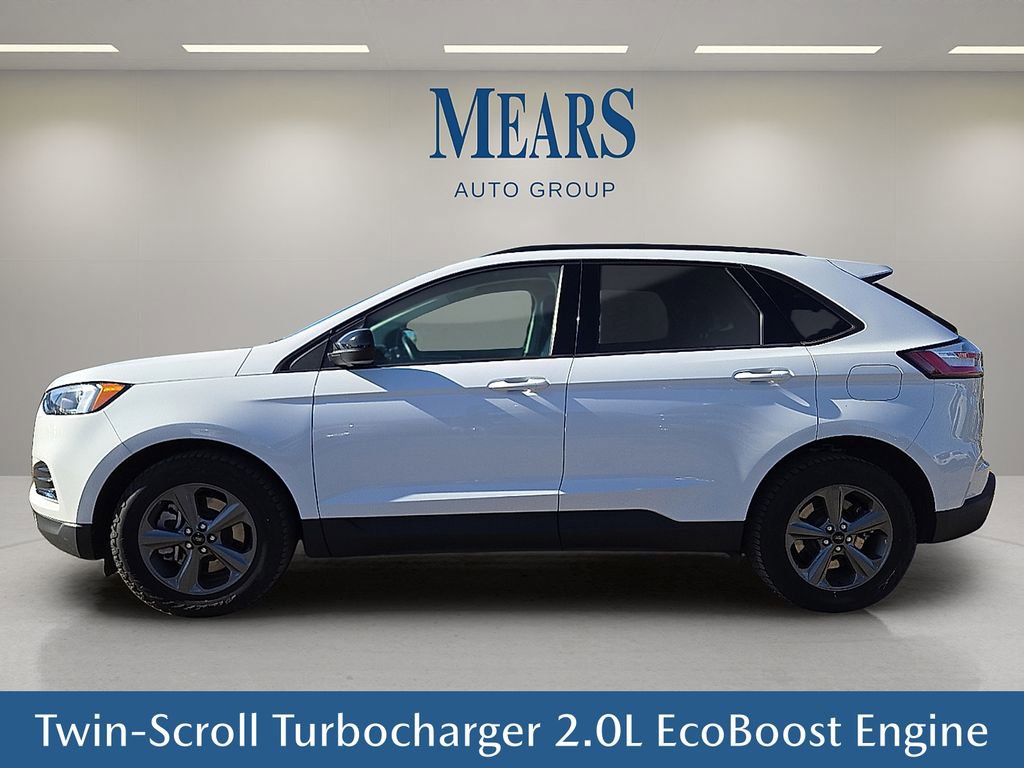 Used 2023 Ford Edge SEL w/ Sport Appearance Package image 3