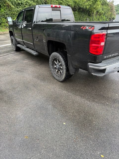 Used 2019 Chevrolet Silverado 3500 LTZ w/ Duramax Plus Package AWD/4WD image 3