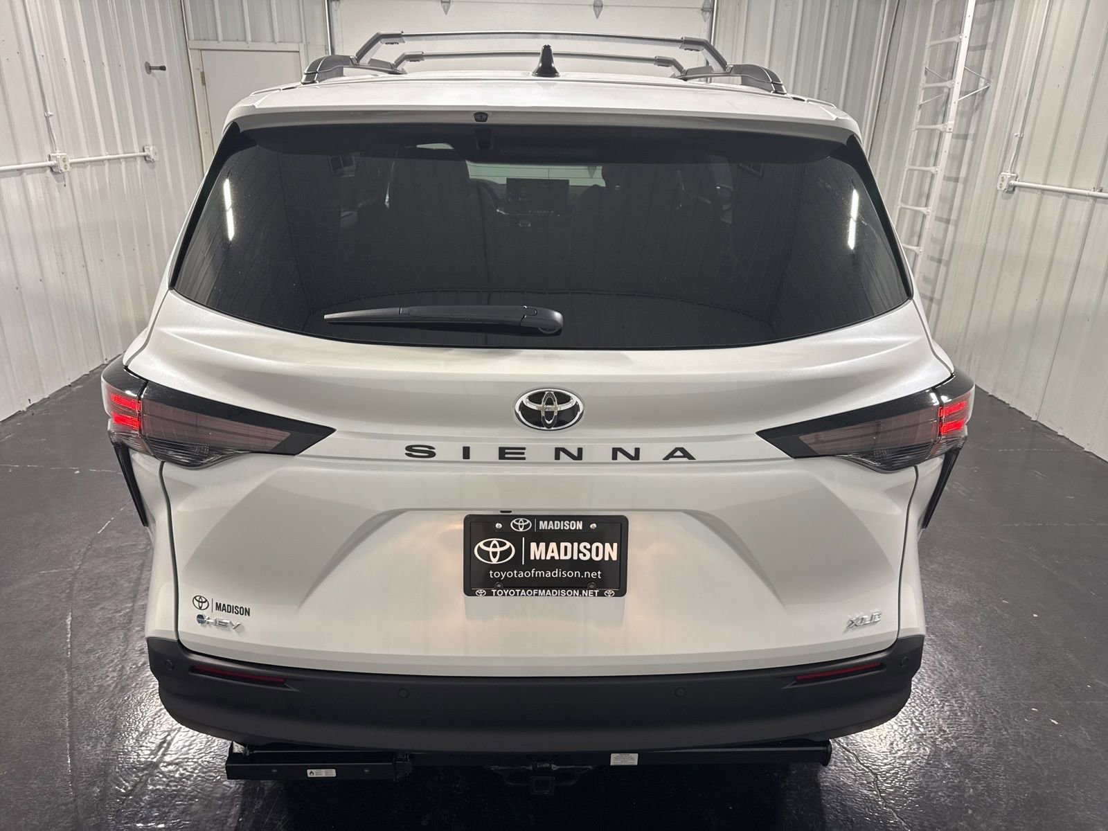 New 2026 Toyota Sienna XLE FWD image 46