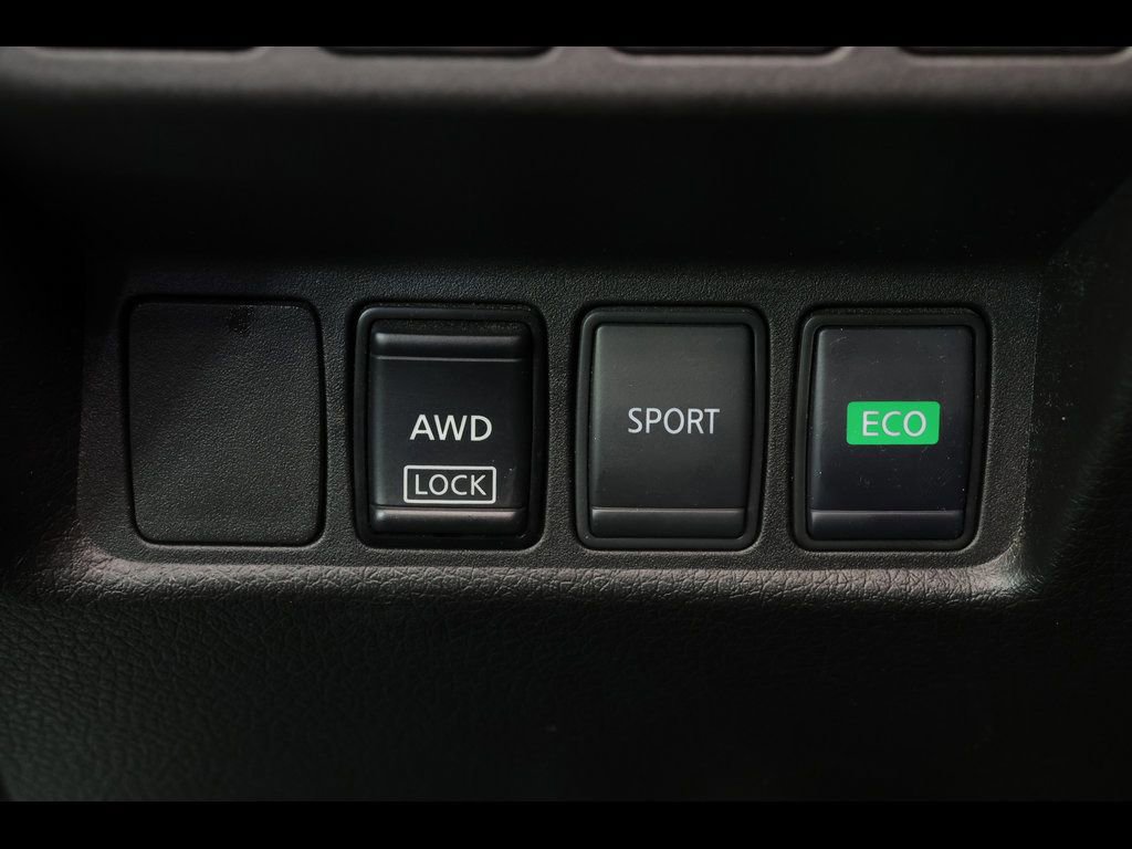 Used 2020 Nissan Rogue Sport S AWD/4WD image 20