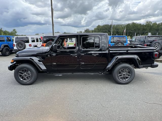 New 2025 Jeep Gladiator Sport AWD/4WD image 10