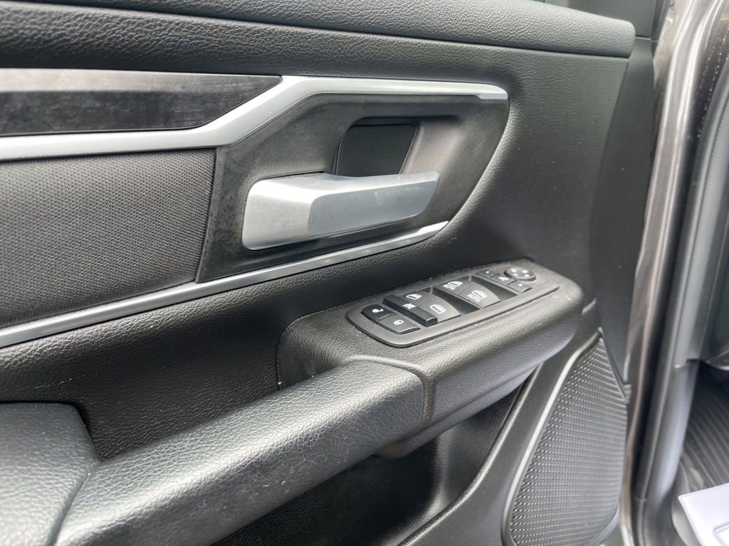 Used 2023 RAM 1500 Big Horn AWD/4WD image 10
