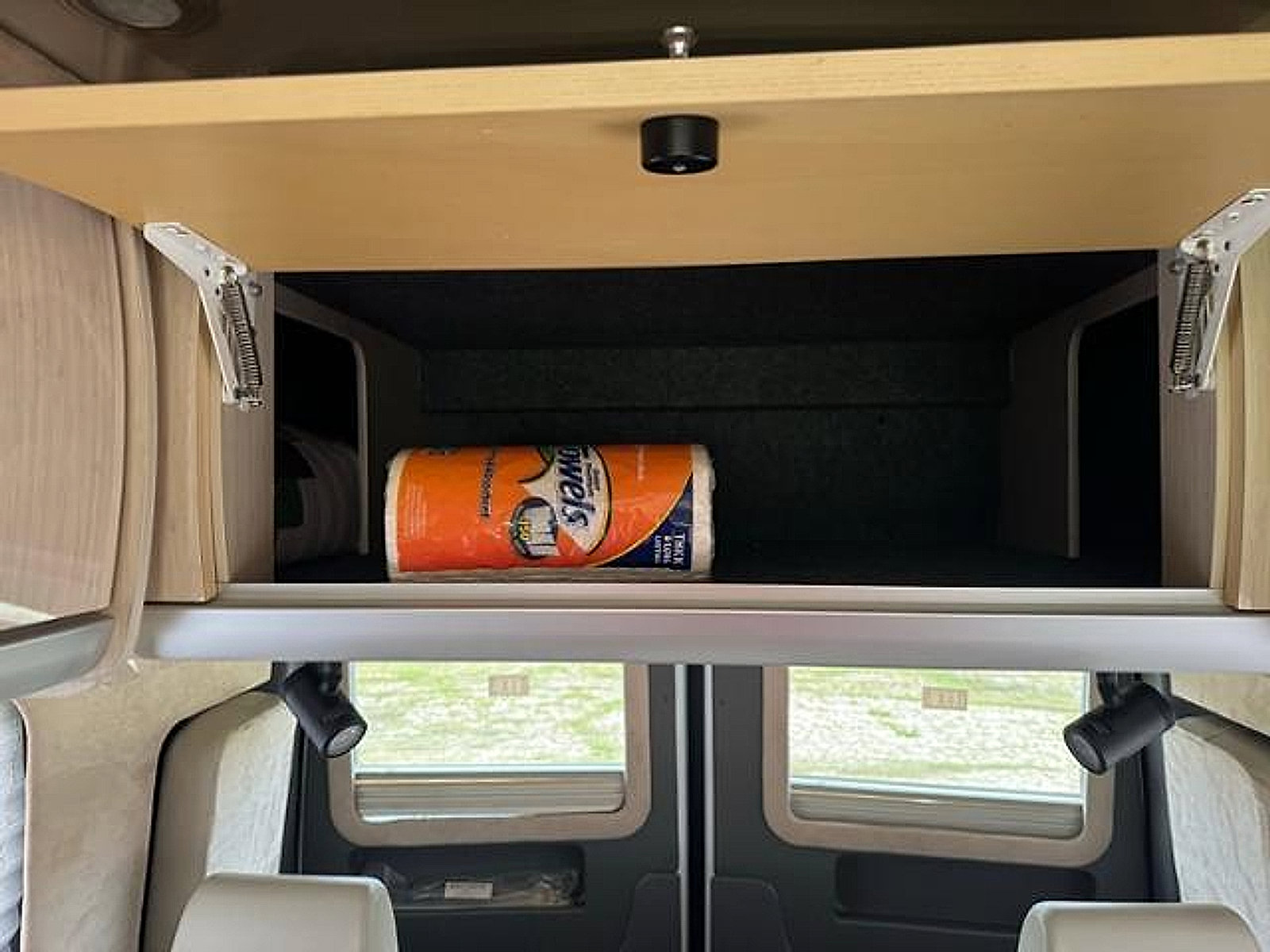 Used 2012 Mercedes-Benz Sprinter 3500 image 33