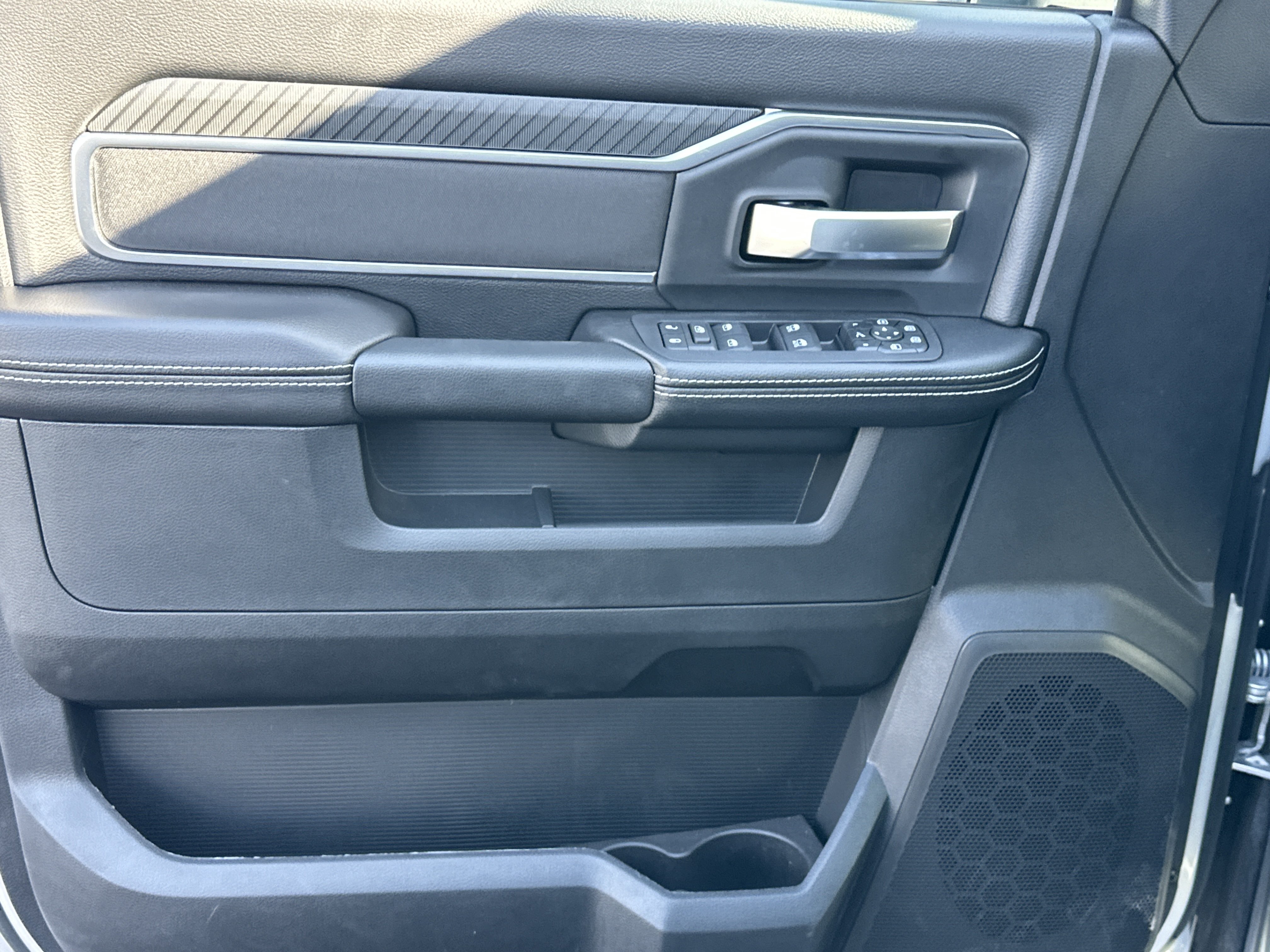 New 2026 RAM 2500 Big Horn AWD/4WD image 29