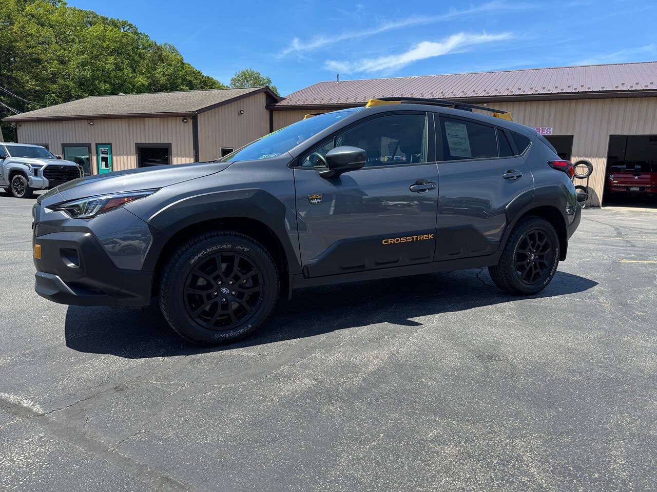 Used 2024 Subaru Crosstrek 2.5i Wilderness w/ Crosstrek Mirror Package AWD/4WD image 5