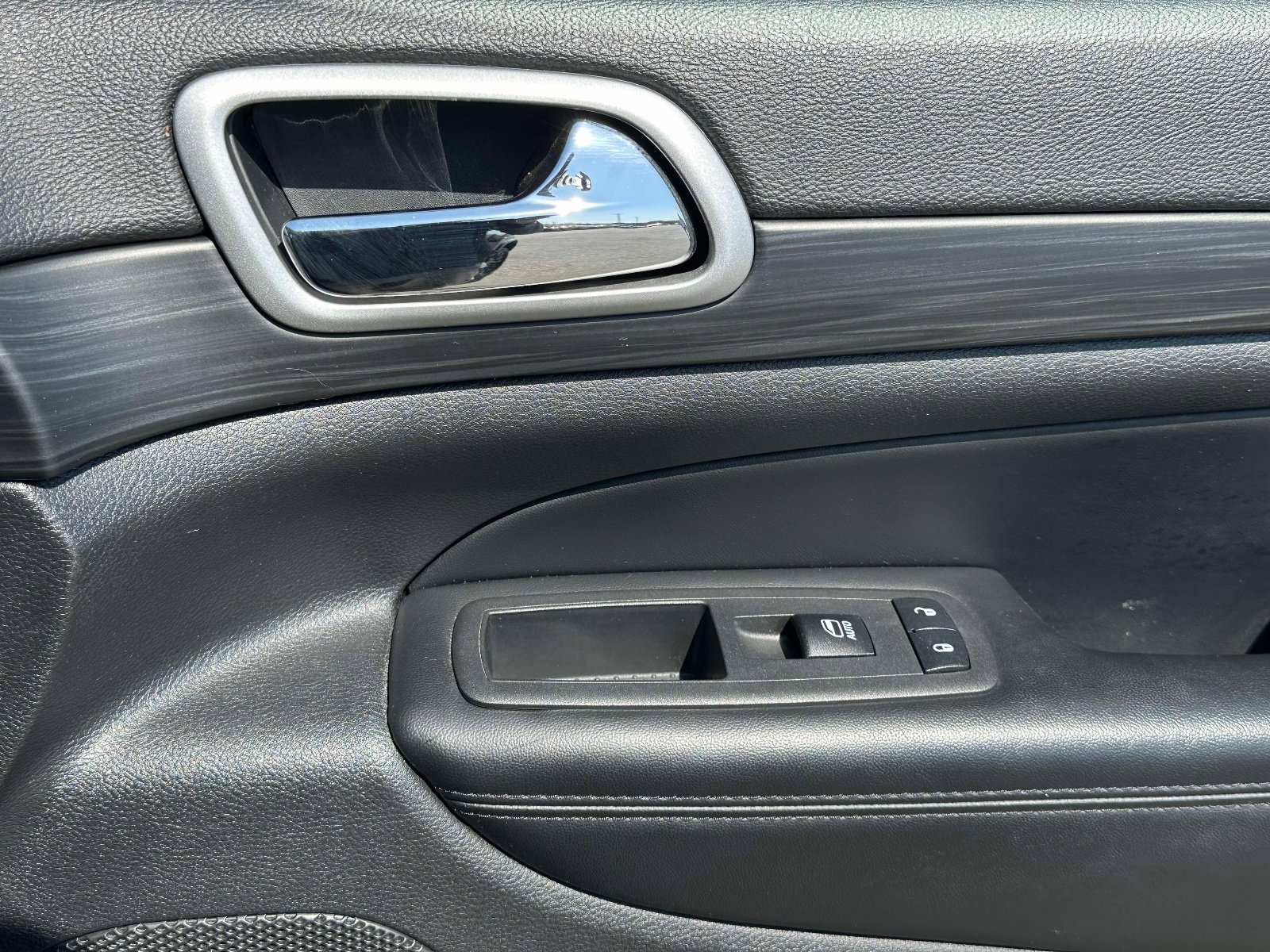 Used 2022 Jeep Grand Cherokee Laredo X image 21