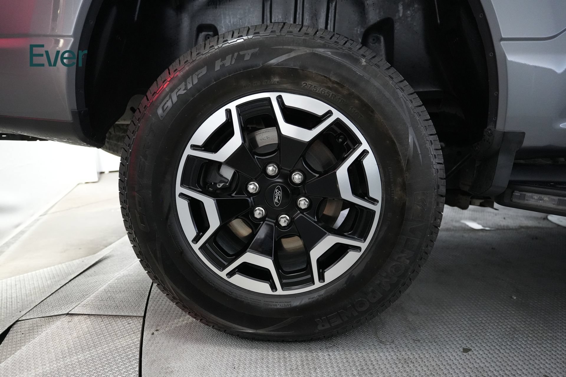 Used 2022 Ford F150 Lightning XLT AWD/4WD image 16
