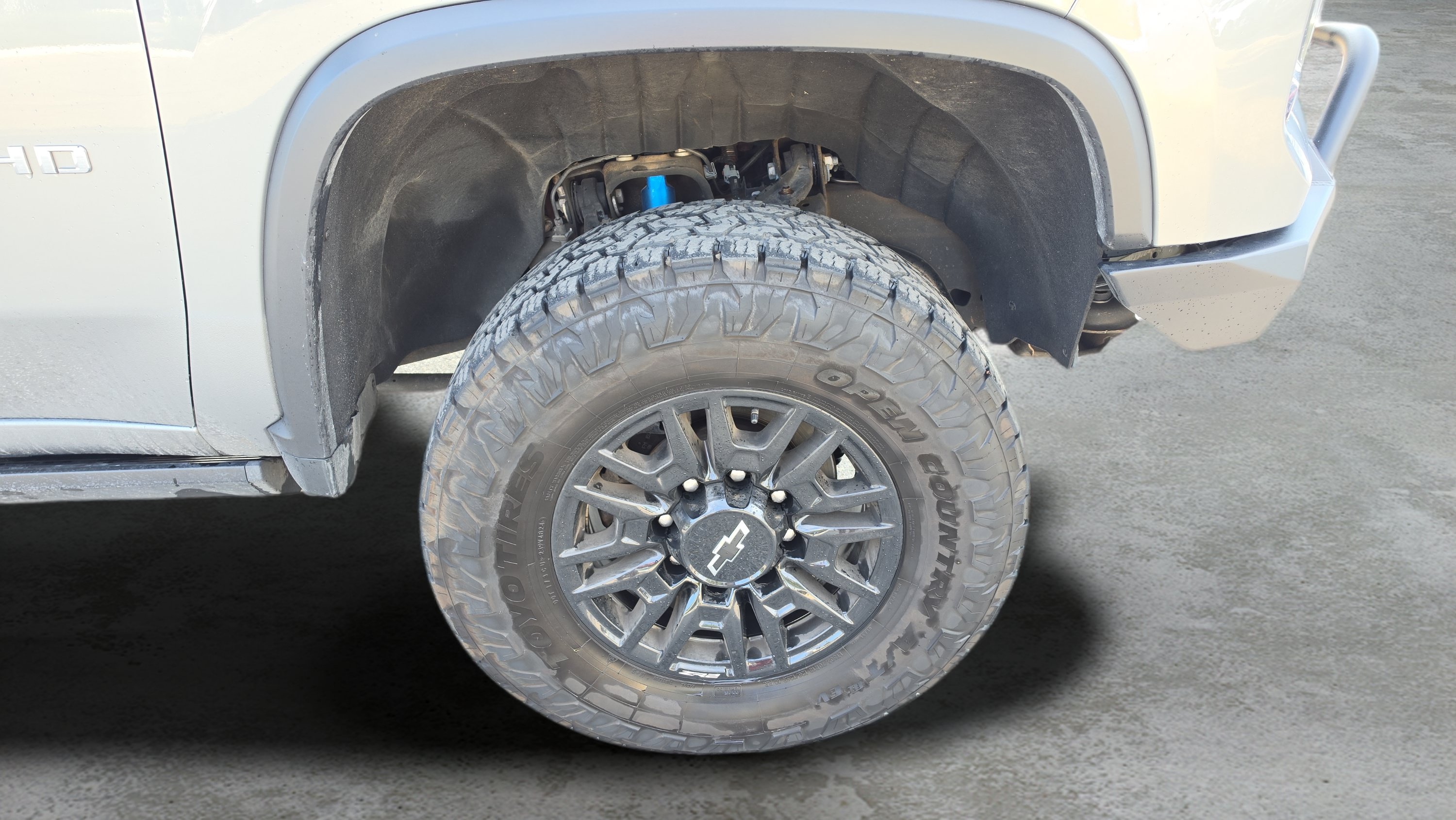 Used 2025 Chevrolet Silverado 2500 ZR2 w/ Technology Package AWD/4WD image 27