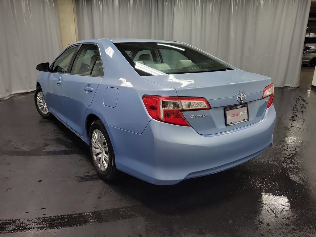 Used 2014 Toyota Camry LE FWD image 6